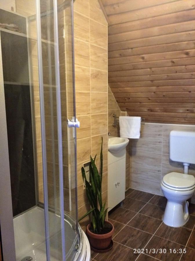 Erzsebet Vendeghaz Es Apartman Hajduszoboszlo Exterior photo